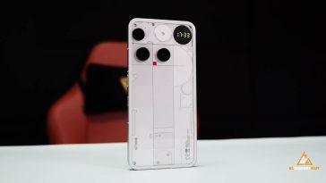 Nothing Phone (3) Review: A Unique ‘Flagship’ Phone