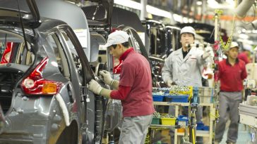 Nissan chiude storico stabilimento, è la fine di un’era