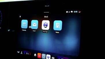 El coche como oficina: Mercedes integra Teams, Intune y Copilot