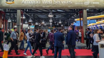 Облачната услуга на Amazon съкращава хора заради изкуствения интелект