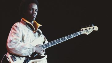 “Not many people ask me about that bassline. Back then I only had one bass, and only one set of strings”: How Verdine White crafted “one of his best basslines” with Earth, Wind & Fire