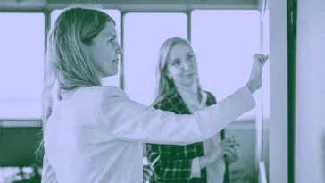 How to Differentiate Between Product and Project Management