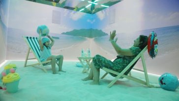 Juegaterapia acerca la playa a los niños en tratamiento oncológico