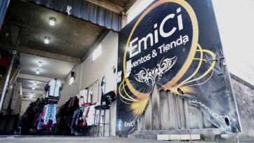 Barrio Alvear: prendieron fuego dos negocios de manera simultánea