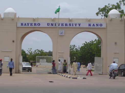Kano: EFCC arrests 25 BUK undergraduates over alleged internet fraud