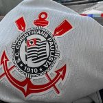 Corinthians arrisca titulares para buscar empate contra o Botafogo pelo Brasileirão