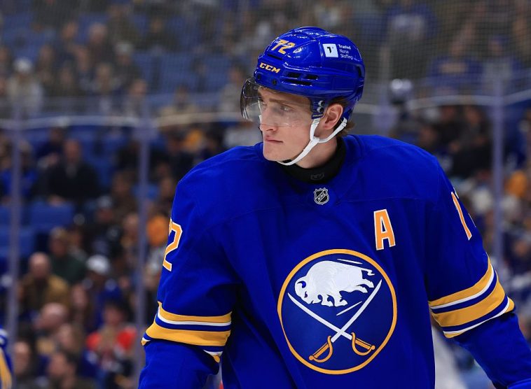 The 10 best players from each NHL team : Buffalo Sabres