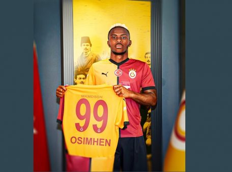 Galatasaray get villa for Osimhen, print 100,000 shirts for striker’s signing day