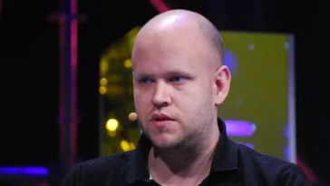 Spotify Stock Falls 12% As Q2 2025 Ends Profitability Streak — Daniel Ek ‘Unhappy’ With Advertising Results