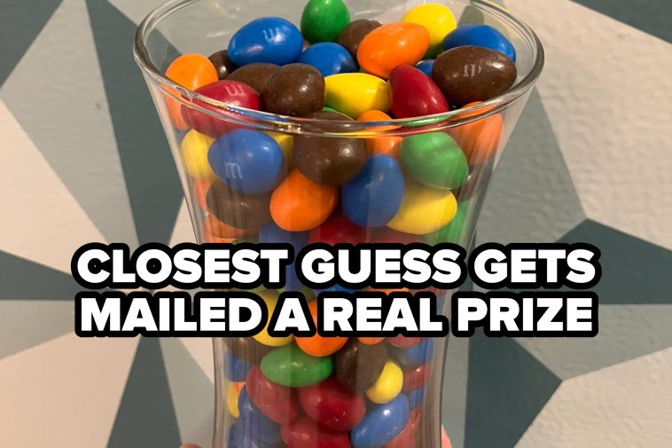 This Candy Jar Has Between 1–999 Candies In It, Whoever Guesses The Closest Wins An Actual Prize (I’m Not Kidding)