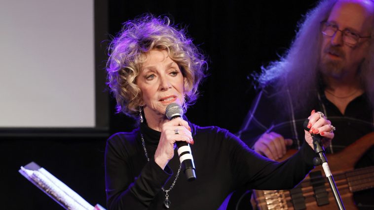 Jeannie Seely Dies: Grammy-Winning Country Artist Behind ‘Don’t Touch Me’ Was 85
