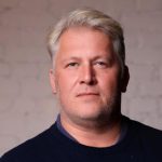 Naš ljubi avto se je prelevil v televizor na kolesih