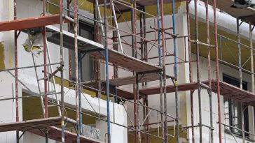 Zastarjela tehnologija, troma administracija i manjak ulaganja koče razvoj