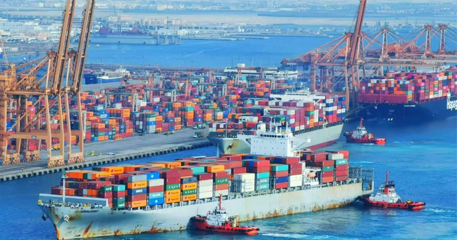‎Container handling grows 12% to 723,000 TEUs in July: MAWANI