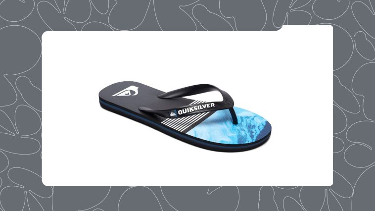 8 Anti-Slip Bathroom Slippers to Prevent Accidents