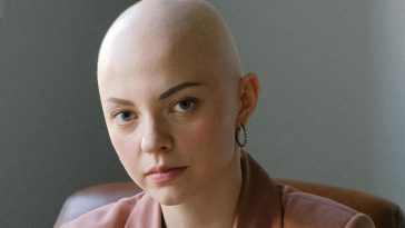 I’m a Cancer Survivor, and Here Are the First Symptoms I Didn’t Pay Attention To