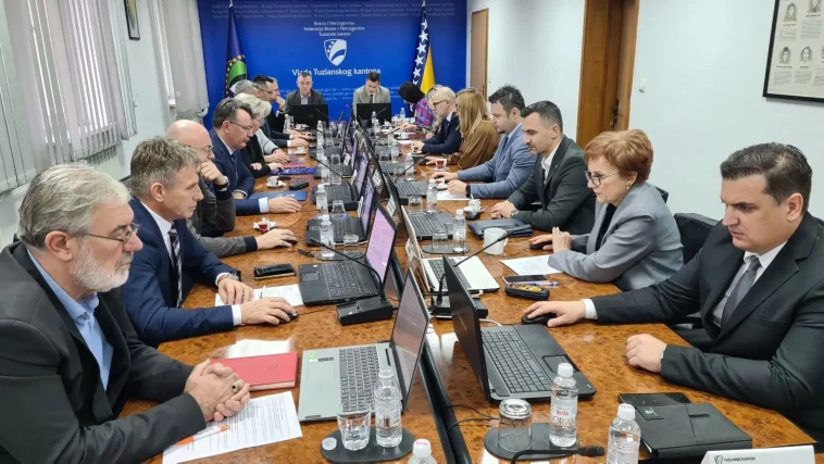 TUŽILAŠTVO U KLIN, VLAST U PLOČU: Vlada TK žali što su tragedije i svirepi događaji “narušili dojam”