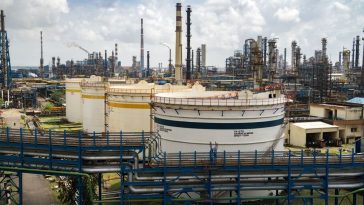 India’s Russian Oil Purchases Are ‘Opportunistic,’ Navarro Says