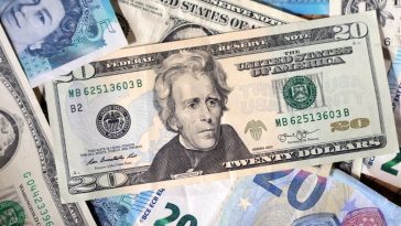 Dollar gains as Trump hosts Ukraine talks