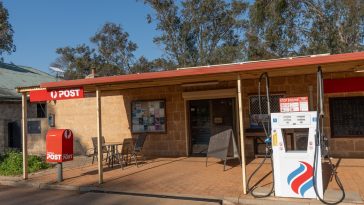 Australia Post and Telstra bring Starlink to 270 remote communities