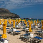 Schifani ai concessionari dei lidi in Sicilia: «Via staccionate e tornelli entro 10 giorni»