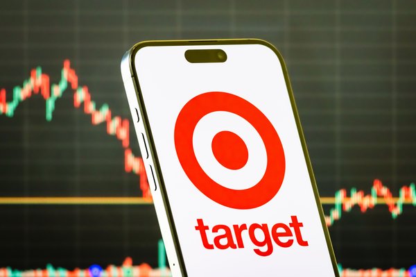 Target taps new chief amid falling sales and cost cuts to offset tariffs
