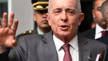 Álvaro Uribe convoca a su primer acto público tras recuperar la libertad