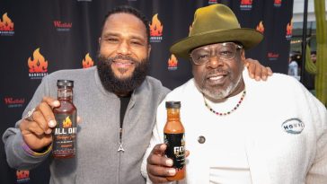 Cedric The Entertainer And Anthony Anderson Double The Sauce At AC Barbeque