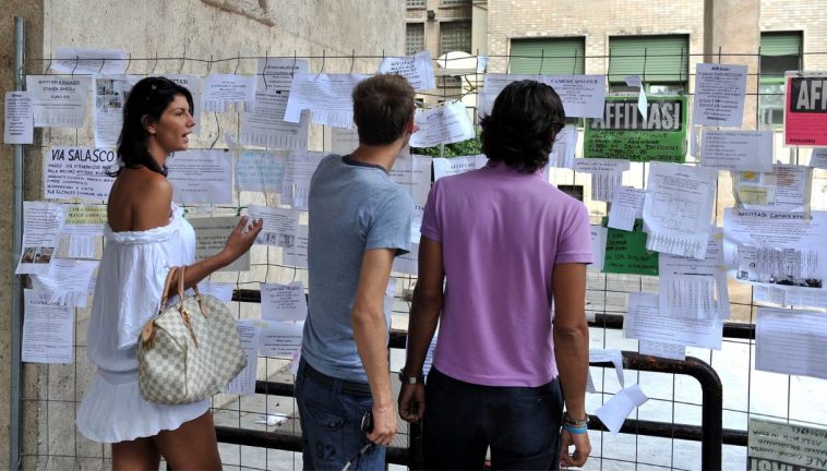 Affitti a Milano da 730 euro per una stanza: il confronto con le altre città