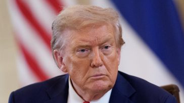 Dazi al 15% su auto e farmaci, la conferma da Usa e Ue