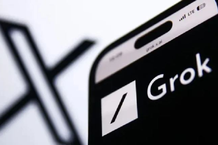 Fuite de conversations de 370 000 utilisateurs sur la plateforme d’IA « Grok »