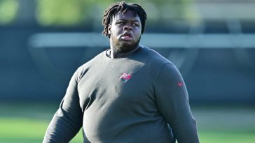 Tampa Bay Buccaneers Waive Desmond Watson, Heaviest Player In NFL History