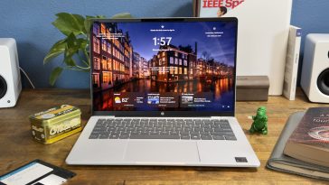 HP OmniBook 5 14 review: Over 25 hours of battery power