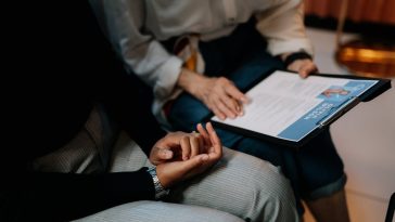 14 consejos para hacer el mejor curriculum vitae: seduce a los reclutadores de forma efectiva