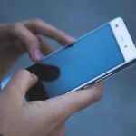 Mobiteli prikupljaju, dijele i prodaju vaše osobne podatke, evo kako tome stati na kraj