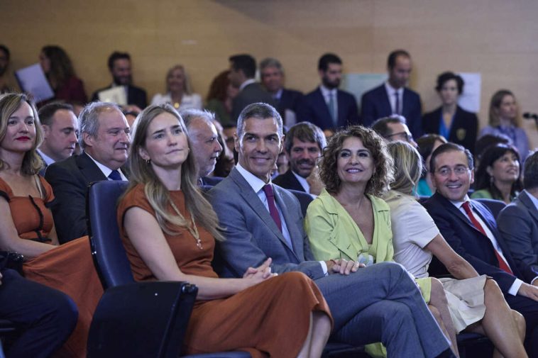 La hoja de ruta económica de Sánchez para atar la legislatura con ERC y Junts