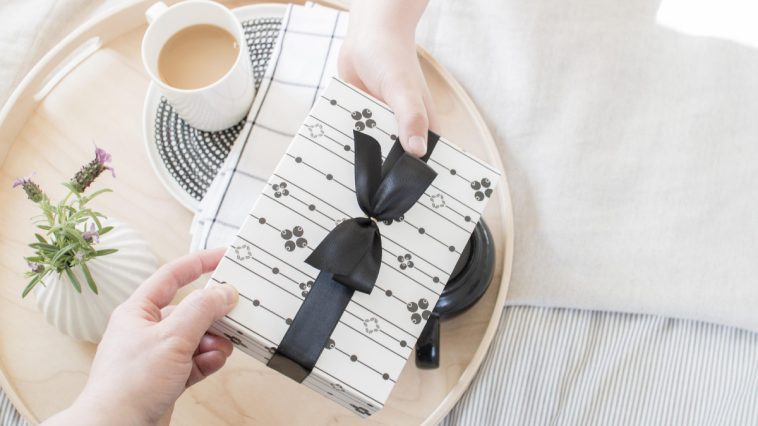 The retail secret behind making customers spend more on gifts