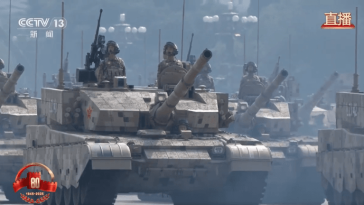 China Unveils Type 100 Tank: A Fourth-Generation Leap in Armored Warfare