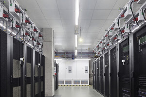 Superkomputer F.I.N. już działa. Fabryka AI Boyond.pl może ruszać pełną parą