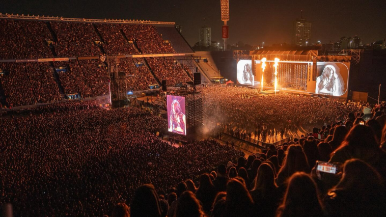 Los fans de Lali Espósito donaron más de dos toneladas de alimentos para comedores comunitarios