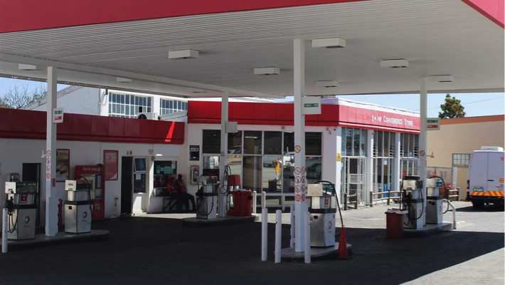 Petrol stations in Port Harcourt reopen as NUPENG suspends strike