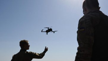 Drones ucranianos atacan la mayor terminal petrolera rusa en Primorsk