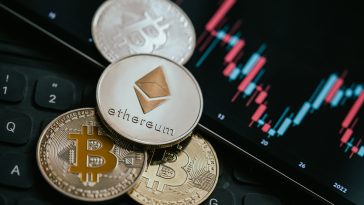 Bitcoin y Ethereum ofrecerán oportunidades de inversión a fin de año: Tom Lee