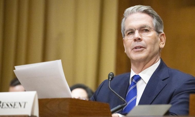 Odejście od raportów kwartalnych obniży koszty firm? Sekretarz skarbu USA “za”