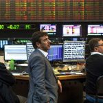 Acciones argentinas frenan su rally, bonos vuelven a caer y el mercado mira con recelo al dólar