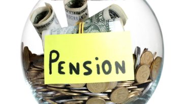 Expert charges insurance, pension operators to cover informal sector