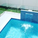 Why Oahu Resorts Struggle with Pool and Spa Glass Stains