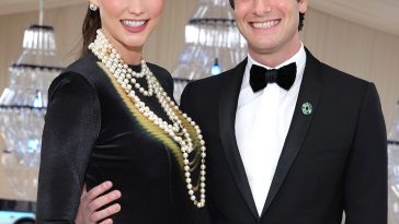 Karlie Kloss Gives Birth, Welcomes Baby With Joshua Kushner