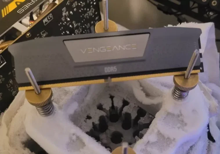 DDR5 shatters overclocking barrier to hit 13,020 MT/s in new world record