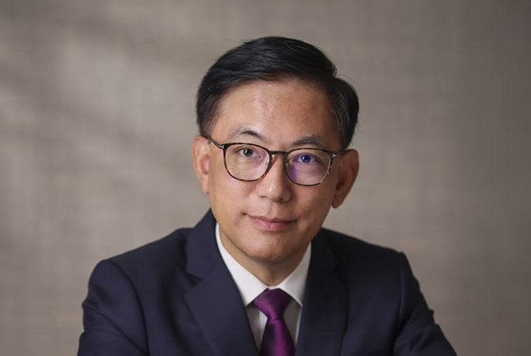 Link Promotes Saunders to Board Seat as Hongchoy to Retire at Year-End